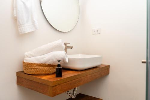 Un baño de Gardin Home Hotel Boutique
