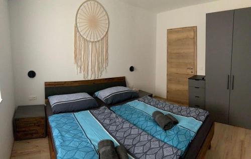 Zentrumsnahes Apartment mit Meerblick, Terrasse