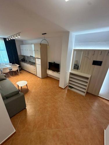 Seaside Apartment Golem by Adriatic Liivng