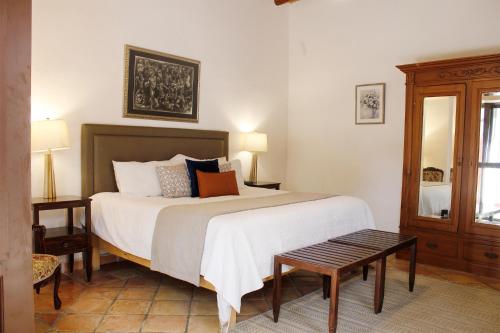 Letto o letti in una camera di Hotel El Farol