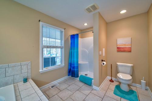 Ένα μπάνιο στο Retreat to Ellijay with stunning sunset views