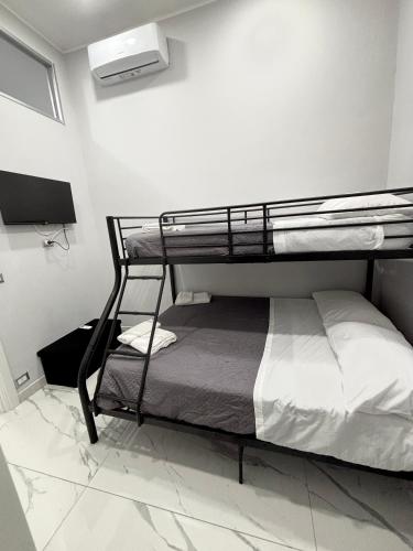 Masaniellohouse