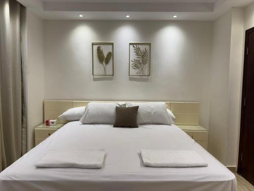 Postel nebo postele na pokoji v ubytování Avin Resort Hurghada