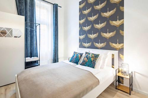 Central - Comfy Room - Easy Sleep