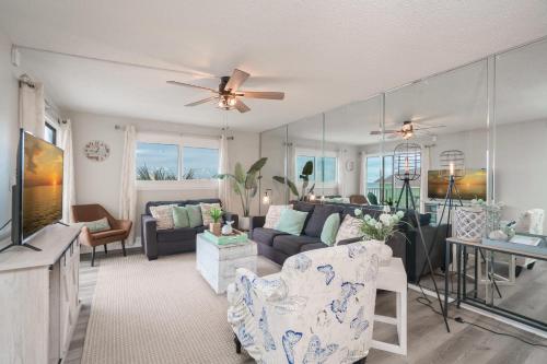 Bethys Beachy Beauty Regency Towers photo 5