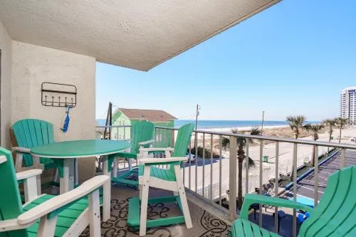 Bethys Beachy Beauty Regency Towers photo 1