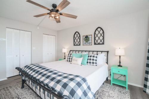 Bethys Beachy Beauty Regency Towers photo 16