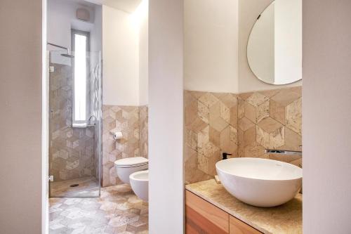 Just Urban Stays - 1BR Apt with Outdoor Space - 10 min Duomo by Tram