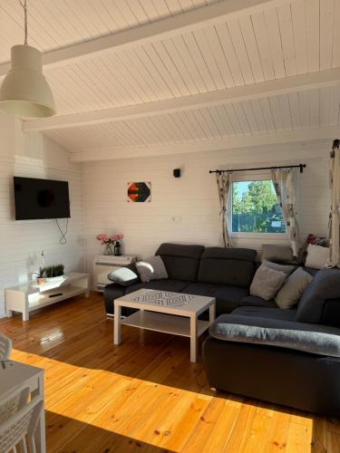 Domek z widokiem na jezioro