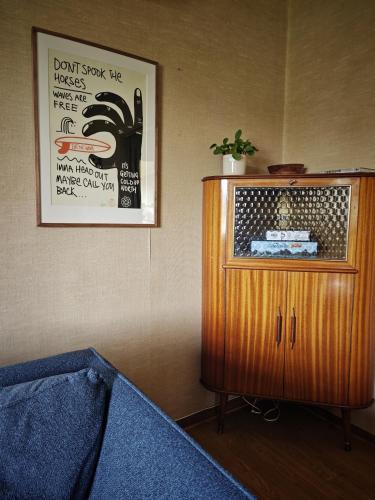 Ruang duduk di 2 Houses & A Barn Double Room