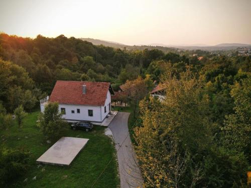 Secluded apartments Slunj, Plitvice - 24813
