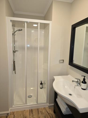 Koupelna v ubytování Studio 26 - One Bedroom Place with Pool