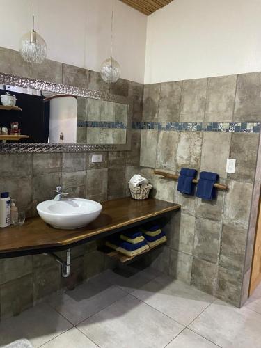 Ένα μπάνιο στο Cote Pacific Casitas