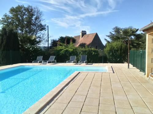 Maison périgourdine avec piscine, cheminée, Wifi, parking, animaux admis - FR-1-616-75