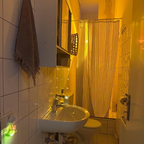 Bright & Spacious Room in shared flat in Friedrichshain photo 17