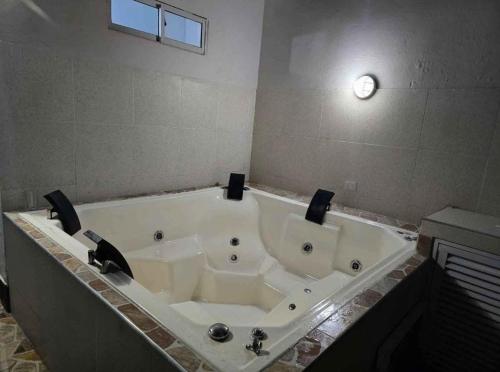 Billede fra billedgalleriet på CASA QUINTA INCRIEBLE EN RICAURTe CUNDINAMARCA i Nilo