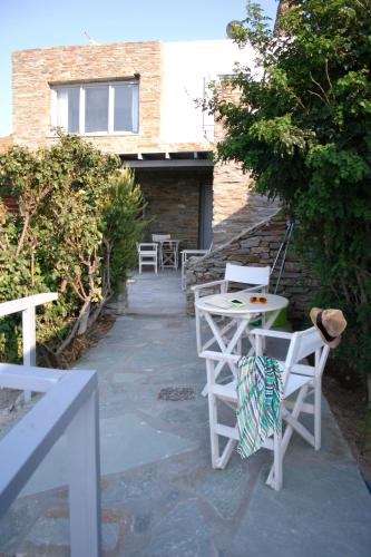 Gallery image of Aigaion House in Otzias
