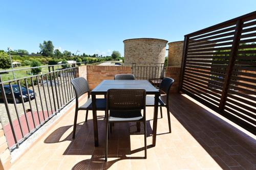 Balkoni atau teres di Moretti Village - SOPHIE ROOMS COUNTRY HOUSE