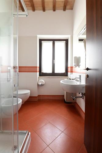 Bilik mandi di Moretti Village - SOPHIE ROOMS COUNTRY HOUSE