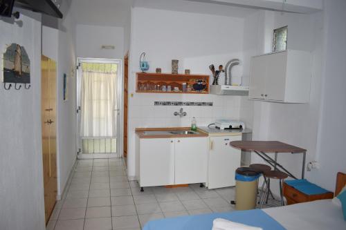 Gallery image of House Mantesos in Kinira