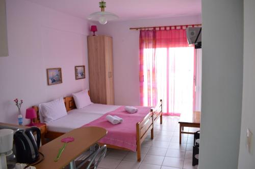 Gallery image of House Mantesos in Kinira