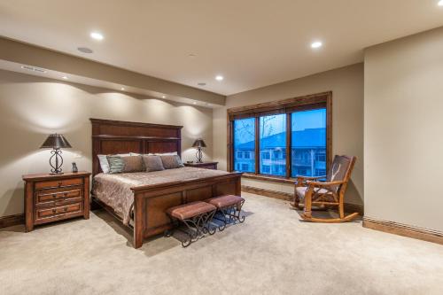 Gallery image of Ski-in/Ski-out 3 Bedroom Canyons Resort in Park City