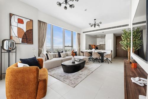 2BR plus Maid CF7 B Stylish Stay with Large Balcony
