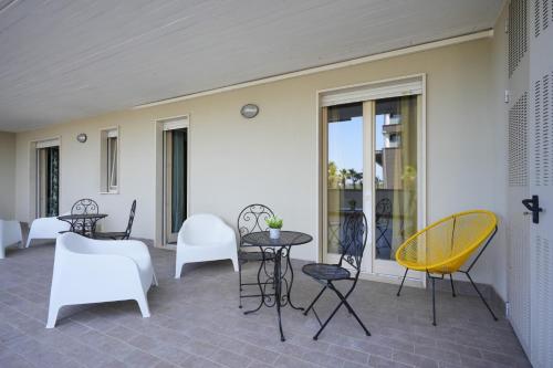 Χώρος καθιστικού στο Sky Gate Gold – Suite Terrazza Aeroporto