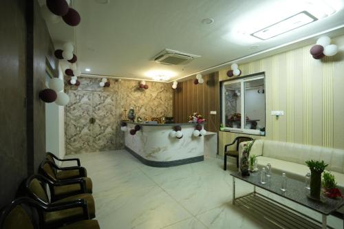 Χώρος καθιστικού στο Hotel MM prestige Raipur