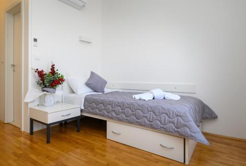 Gallery image of B&B Rooms Kampus in Split