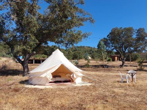 Foto dalla galleria di Lost Paradise - A night into the Alentejo! a Sabóia