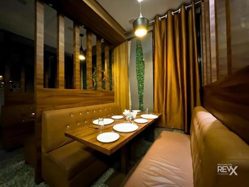 Φωτογραφία από το άλμπουμ του Hotel Vrinda Sarovar σε Mathura
