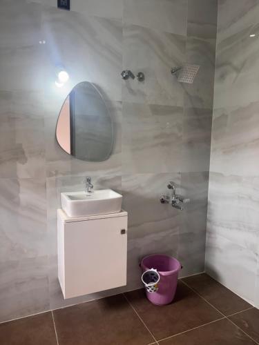 Koupelna v ubytování Siva Poornima Stay Tiruvannamalai