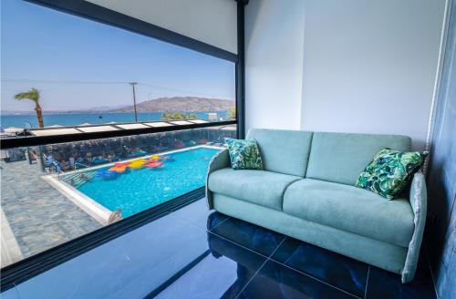 Sea View Serenity Βeachfront & Pool 102