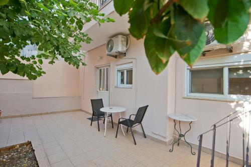 The Little House at Moschato 1BR, WiFi, AC