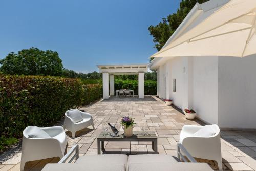 Κήπος έξω από το Il Trullo di Cimaglia by Perle di Puglia