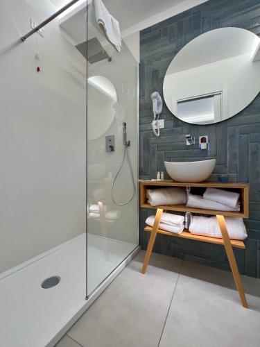 Un baño de Kairos Tropea