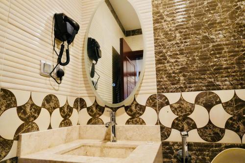 Koupelna v ubytování Duraat Al Anoud Served Apartments