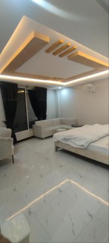 Gallery image of Luxe Haven Guest Room in Murree