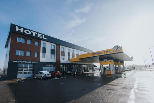 Byggingin sem hótelið er í