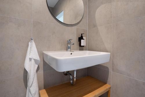Bilik mandi di Schöne Apartments in Lohne I home2share