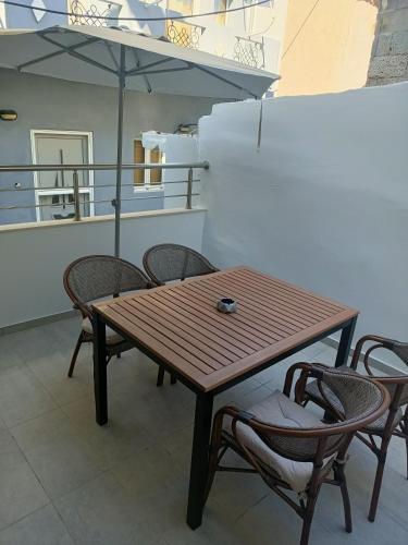 Inatos Paradise studio 1