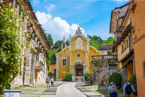 Το κτήριο όπου στεγάζεται  το διαμέρισμα