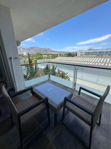 Apartamento en Santa Margarita con piscina
