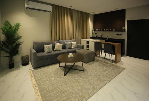 Χώρος καθιστικού στο غرفه وصالة شمال الرياض حي حطين أ9