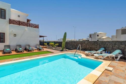 Villa Vista Faro by Villa Plus