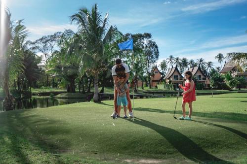 Tetamu yang menginap di Sevens Paradise Pool Villa - Koh Chang