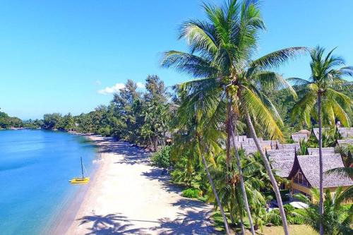 Landskap semula jadi dekat dengan vila ini