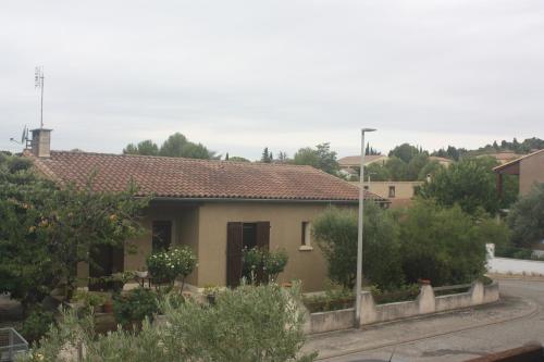 Budova, kde se vila nachází
