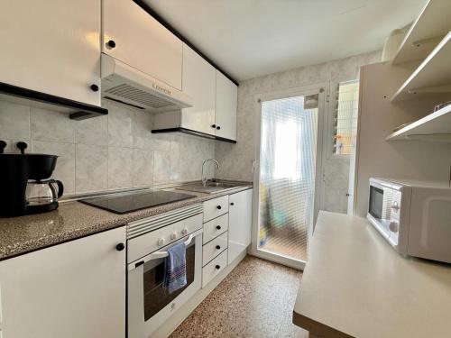 AT223 Bobyan